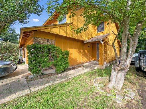 10403 Golden Meadow Dr #A, Austin, Texas 78758 – photo 1