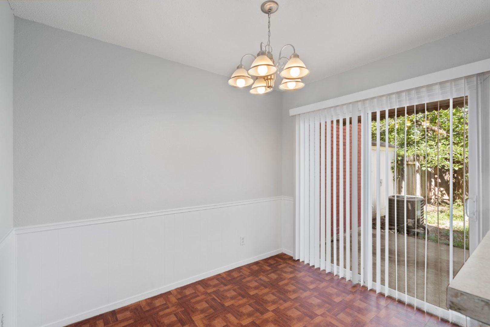 Austin Apartment: 5800 Belmoor Drive, Unit C