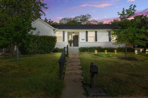 8200 Dunn St, Austin, Texas 78745 – photo 1