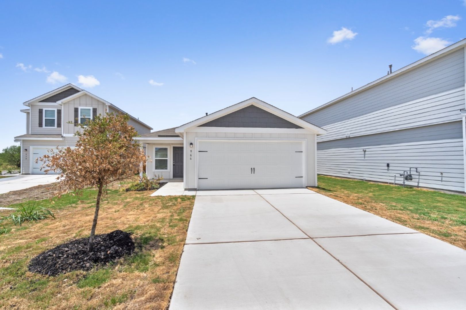 New Braunfels House: 966 Shady Brook