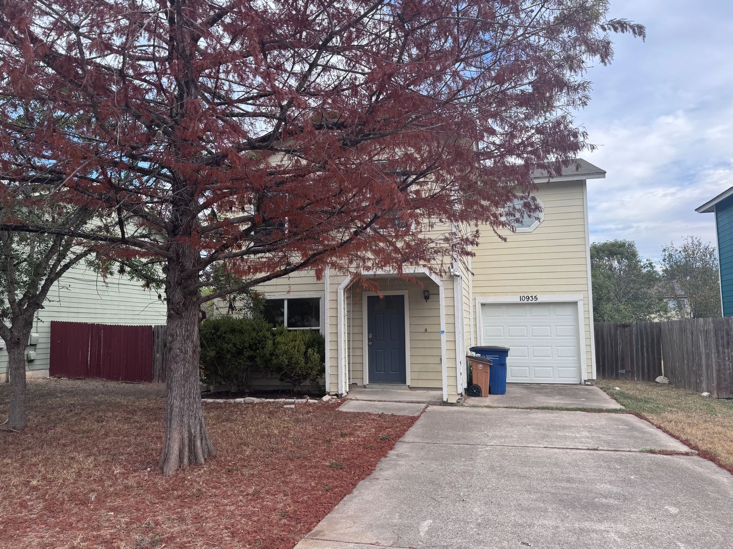 Austin House: 10935 Old Manchaca Rd