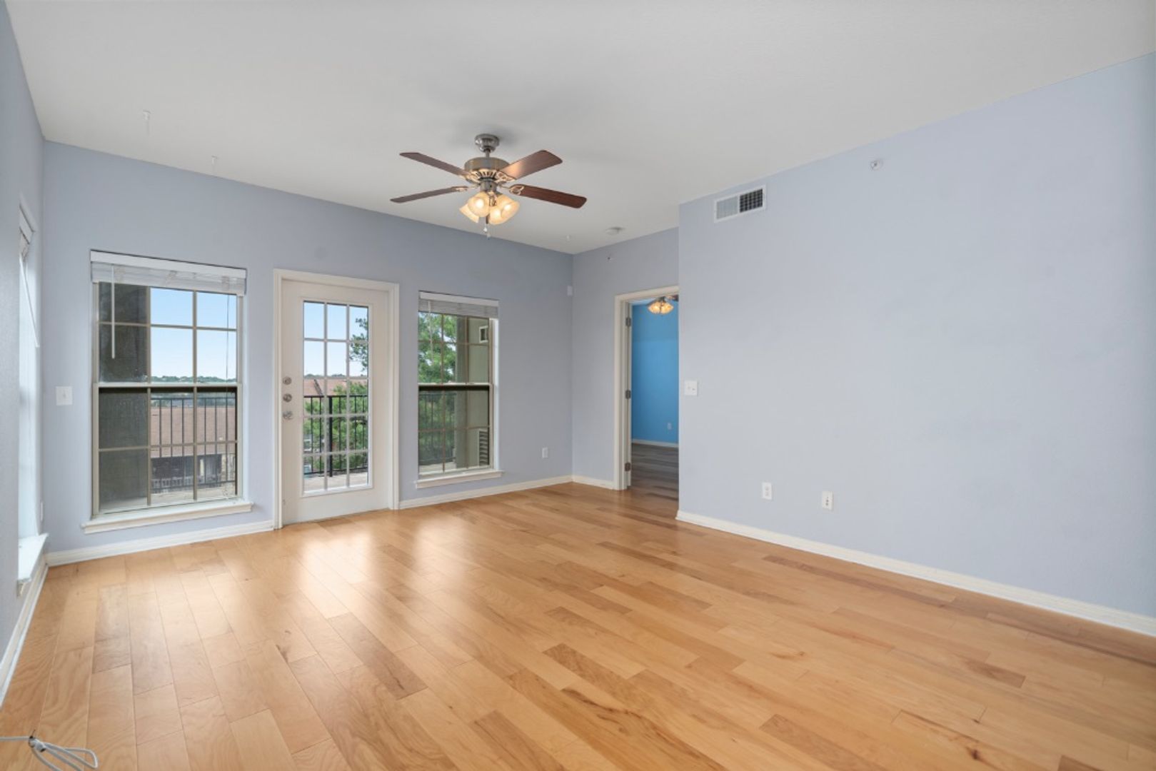 Austin Apartment: 6810 Deatonhill Drive, Unit 1200