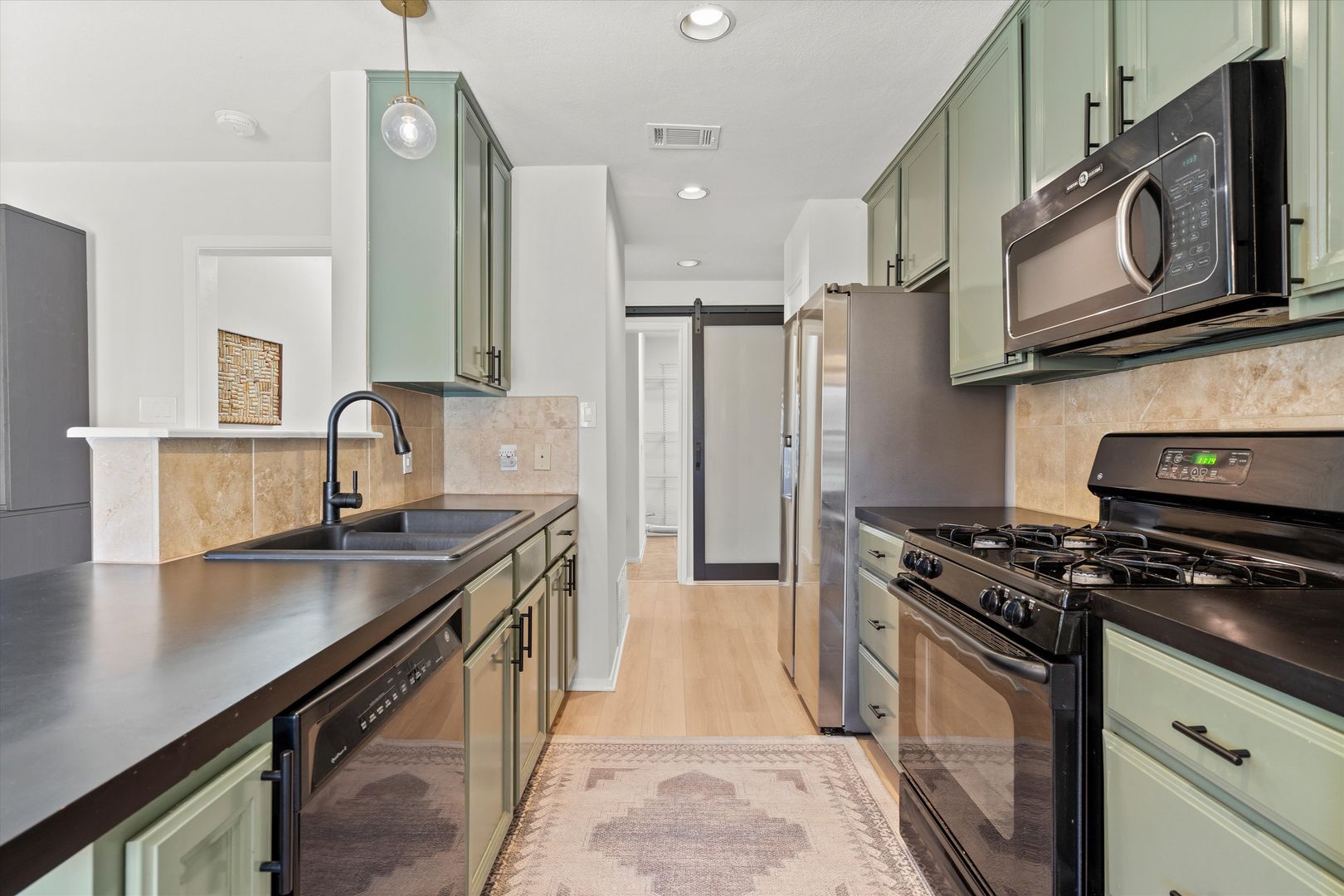 Austin House: 3006 Boxdale Drive