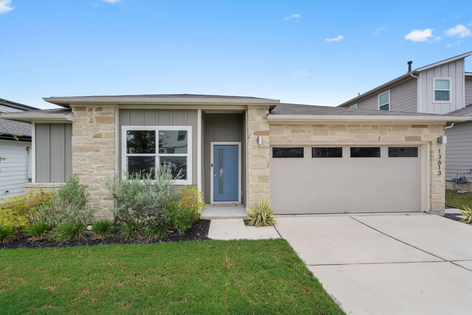 Pflugerville House: 13613 Baileyfield Drive