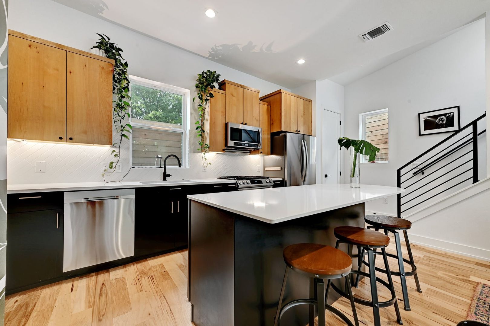Austin House: 1407 Greenwood Avenue, Unit 3