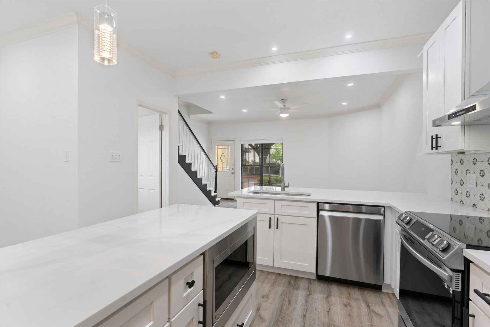 Austin House: 1307 Kinney Ave #148