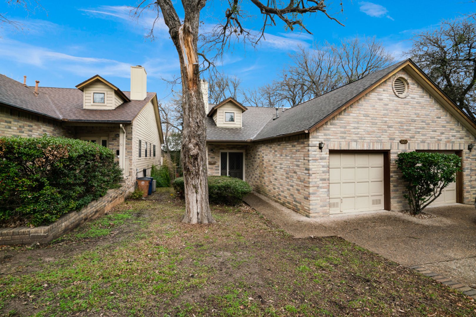 Austin Apartment: 2208 Indian Trail, Unit A