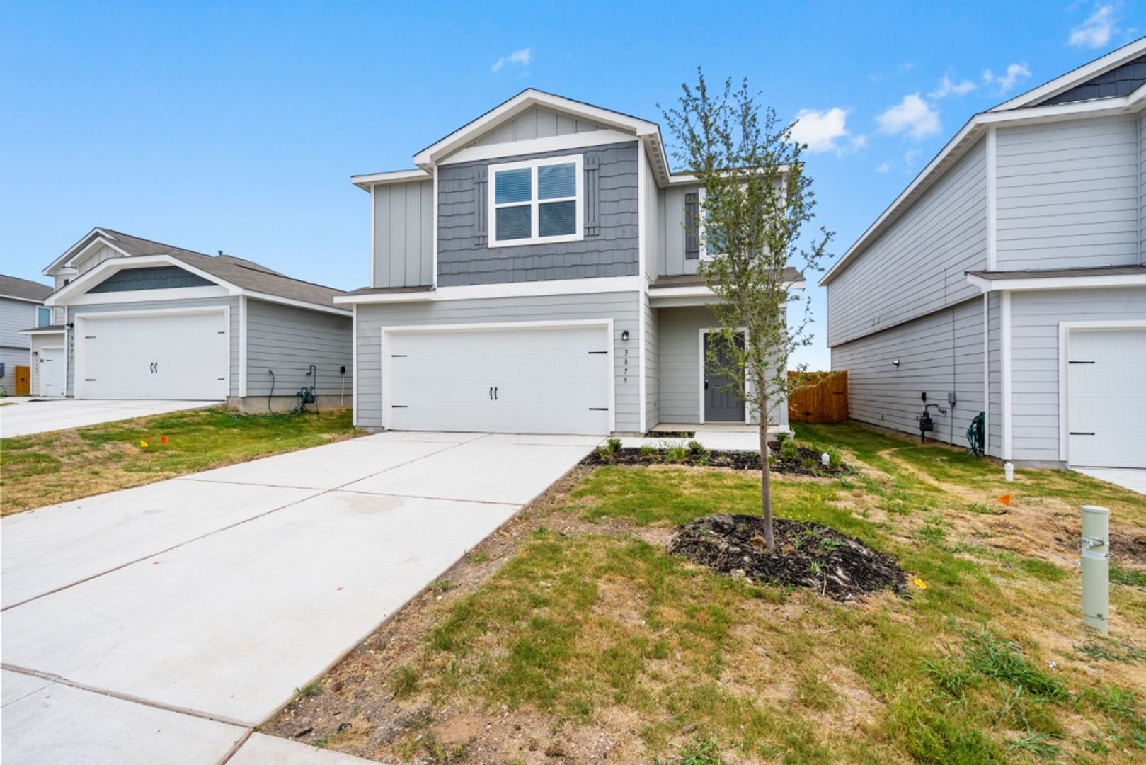 New Braunfels House: 3875 Trail De Paris