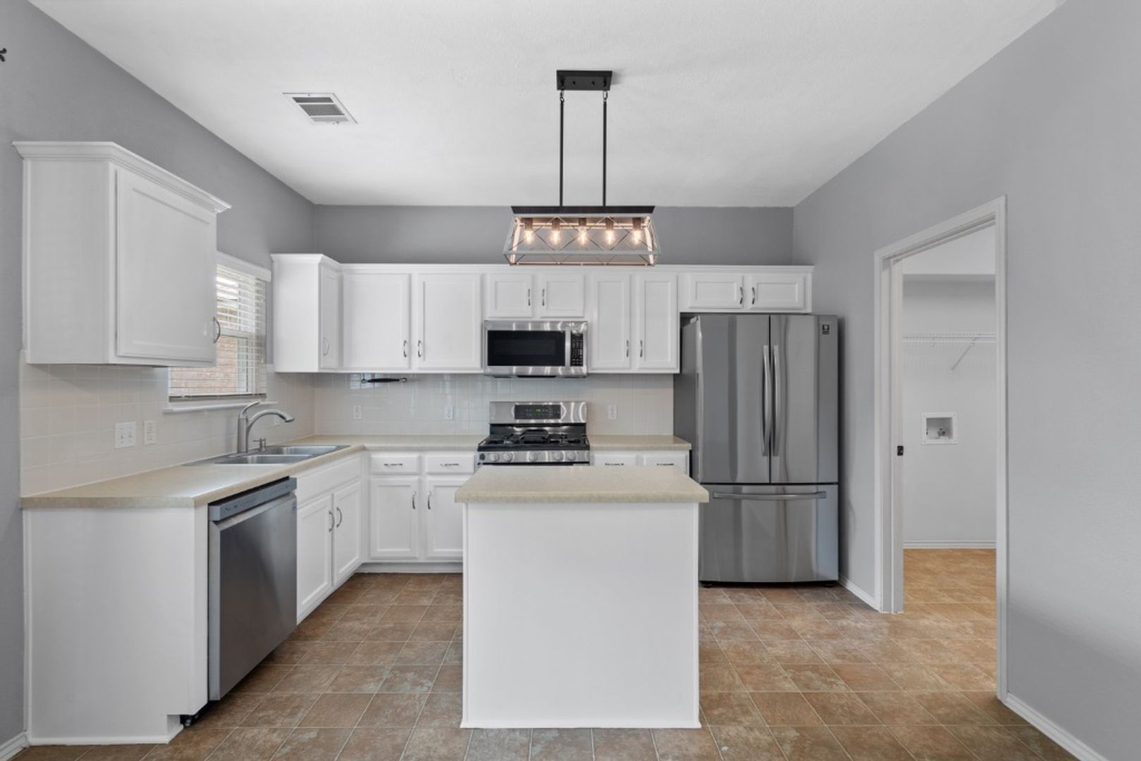 Leander House: 2704 Greenlee Drive