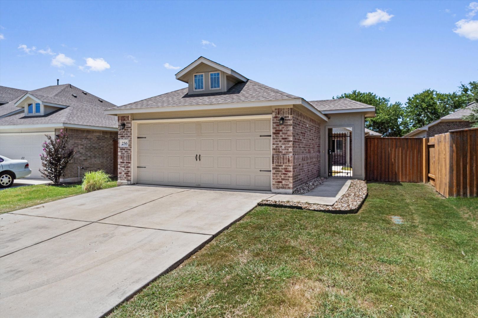 Kyle House: 256 Pelican Bay Circle