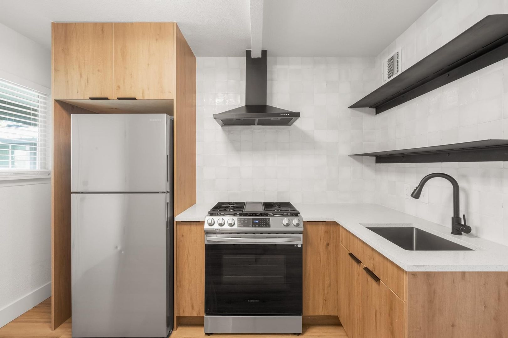Austin Apartment: 7929 Gault St