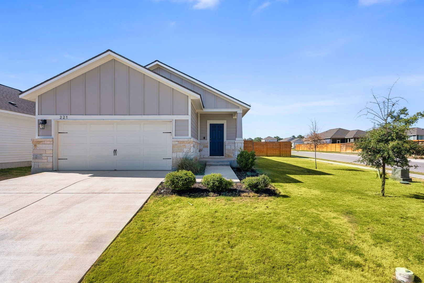Leander House: 221 Ancellotta Way