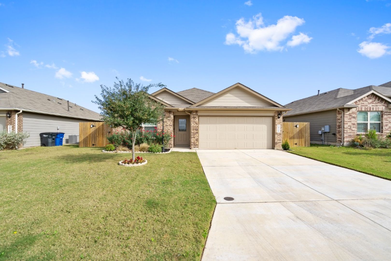 New Braunfels House: 2521 McCrae