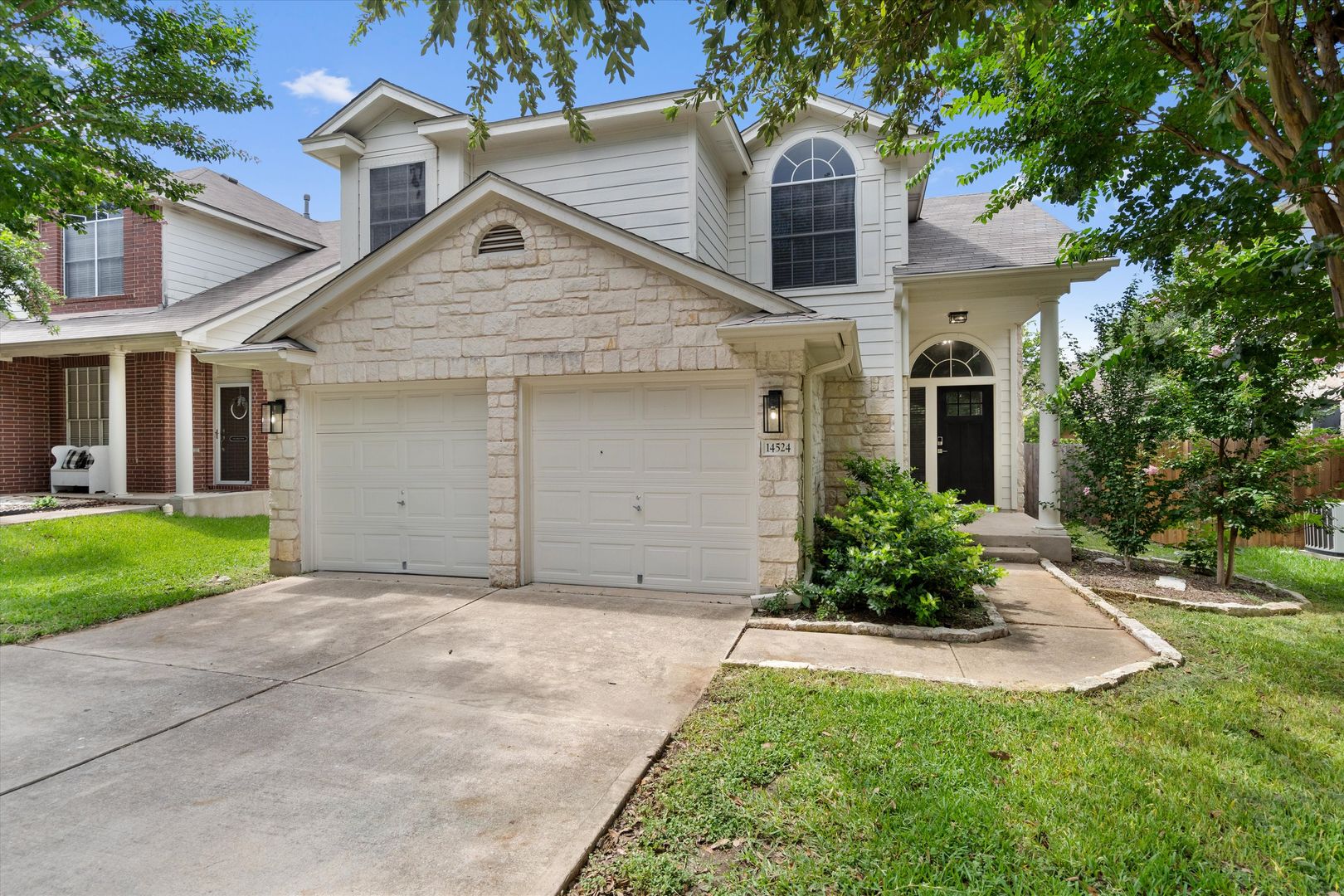 Austin House: 14524 Ballycastle Trail