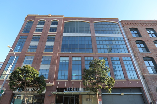SoMa: Live/Work Loft w/ 1 Enclosed Bedroom & Huge Private Patio – photo 1