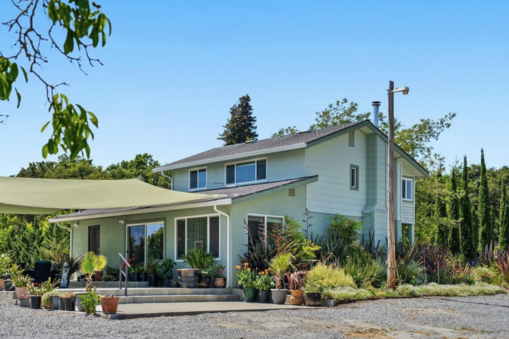 Watsonville House: 261 Wheelock Rd