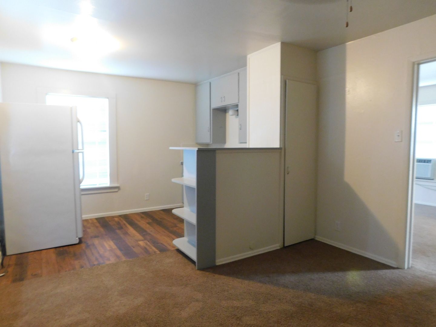 Commerce Apartment: 1814 Hunt Ste B