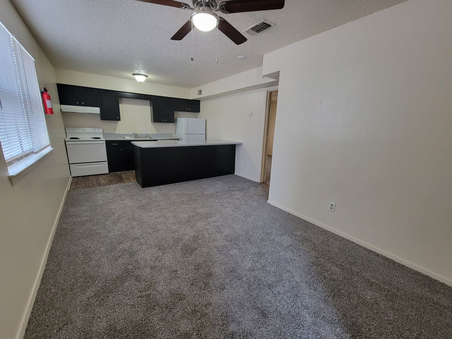 Commerce Apartment: 1814 Hunt Ste B