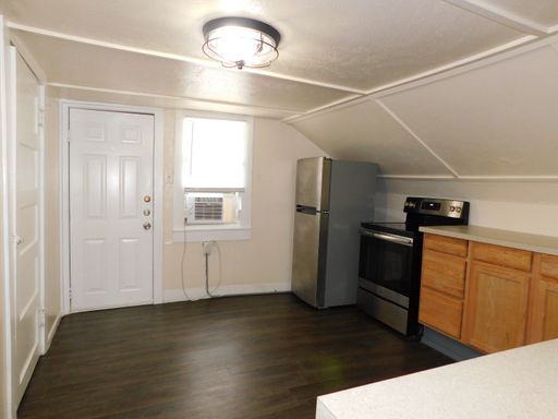 1 Bedroom 1 Bathroom