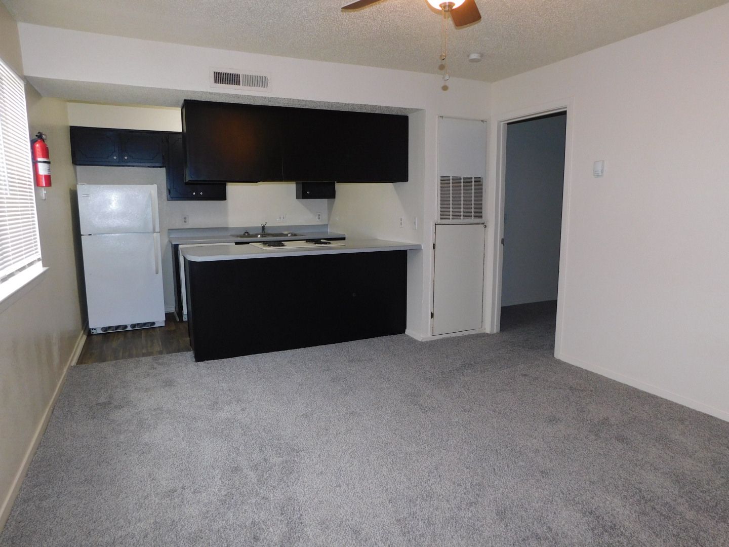 Commerce Apartment: 1814 Hunt Ste B