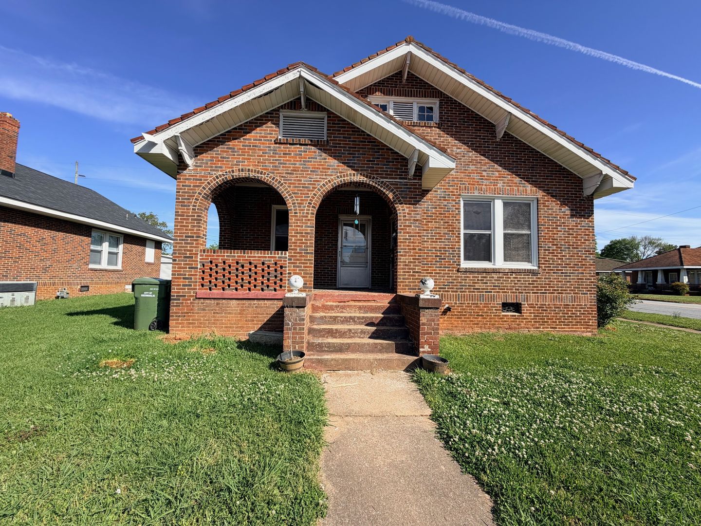 Greenwood Apartment: 100 Piedmont St.