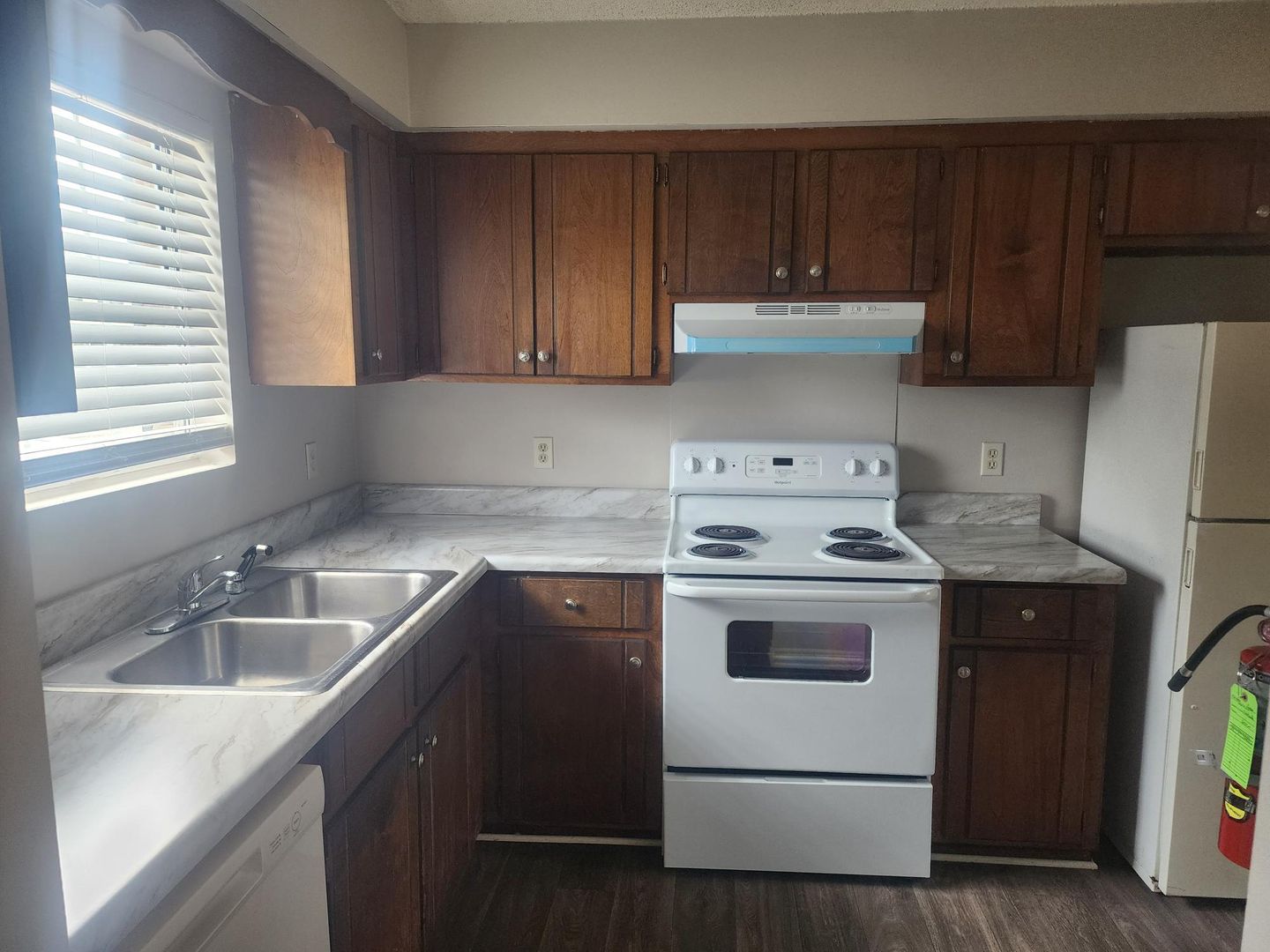 Anderson Apartment: 133 Tabitha Ct