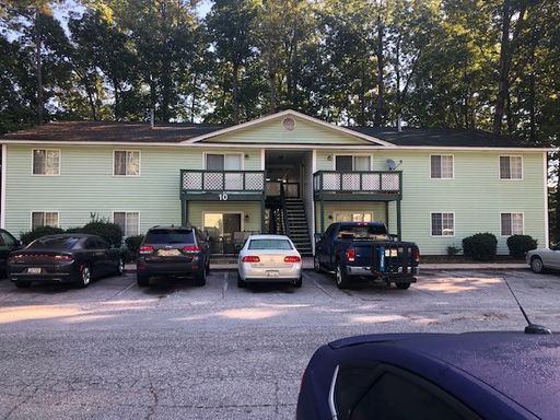 2 Bedroom 1 Bath Apartment