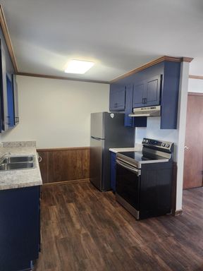 Newly Renovated 2-Bedroom, 1.5-Bath Home | $500 Off First Month!