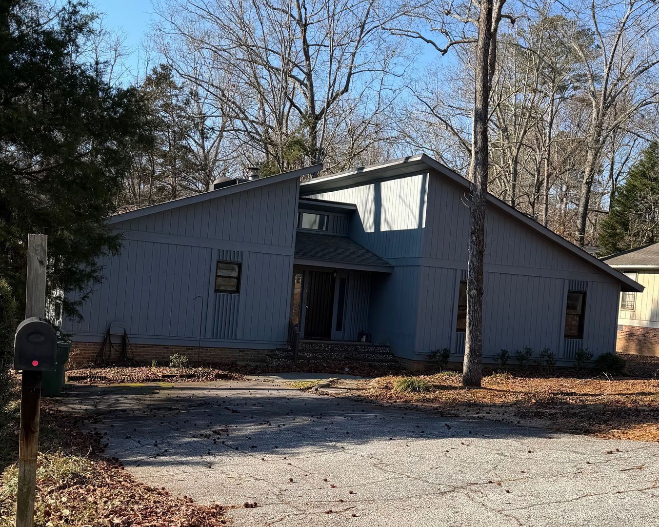 Greenwood Apartment: 103 Chestnut Ridge