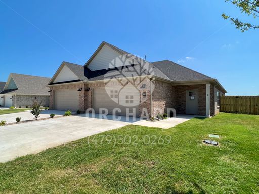 Tontitown | Kirkland Plan- 3 Bed/ 2 Bath w/ 2 Car Garage – photo 1