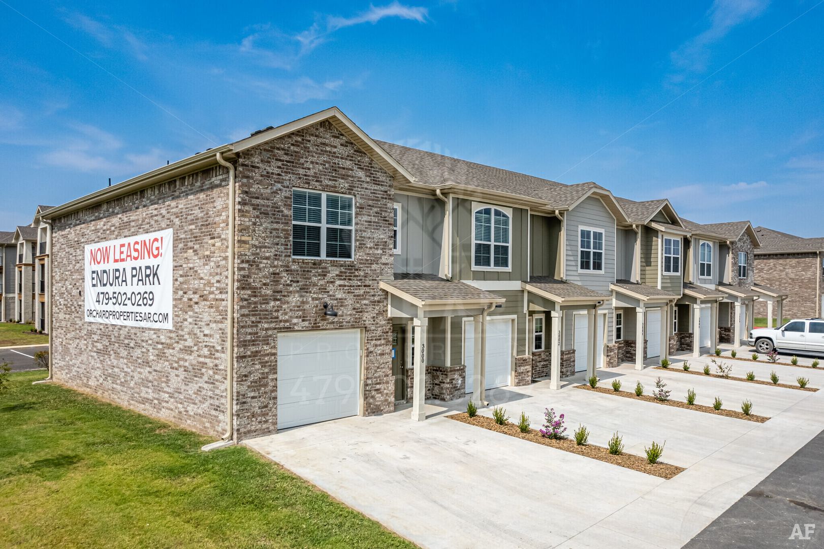 Siloam Springs Apartment: 3012-3022 N. Conway Drive