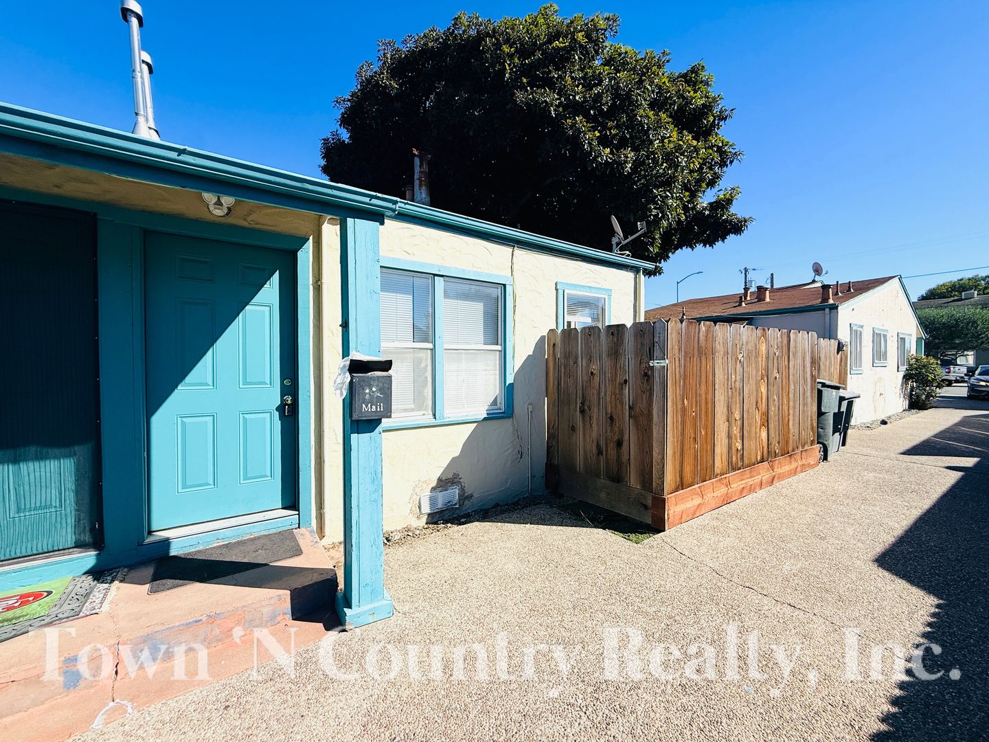 Salinas Apartment: 508 West Street