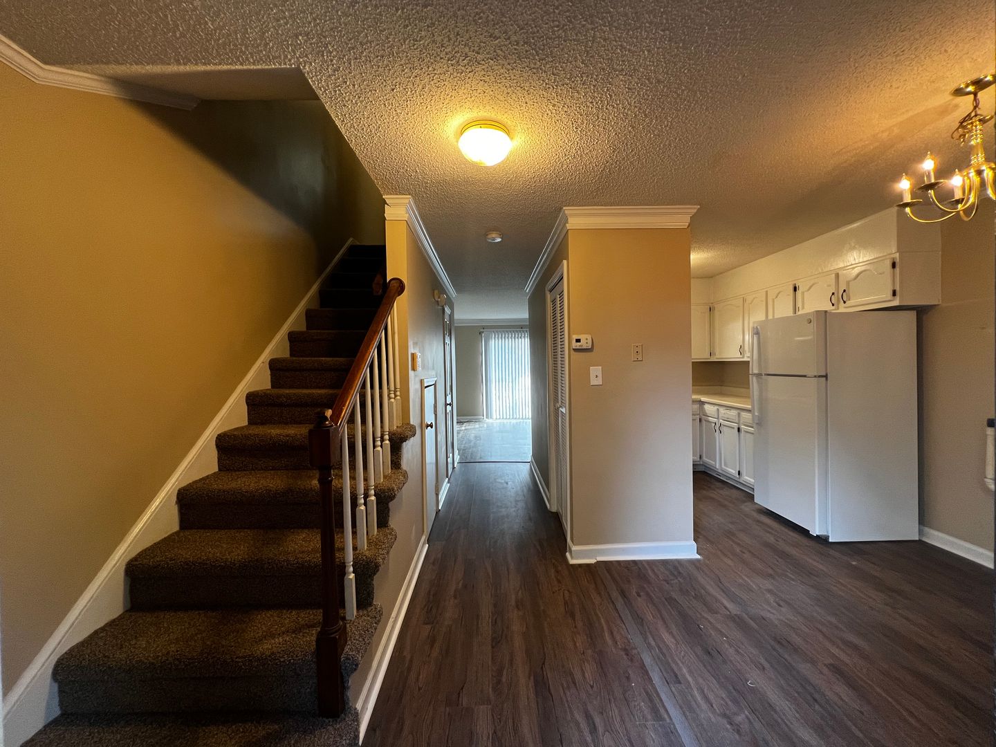 Fayetteville Townhome: 113E Bradford Ave