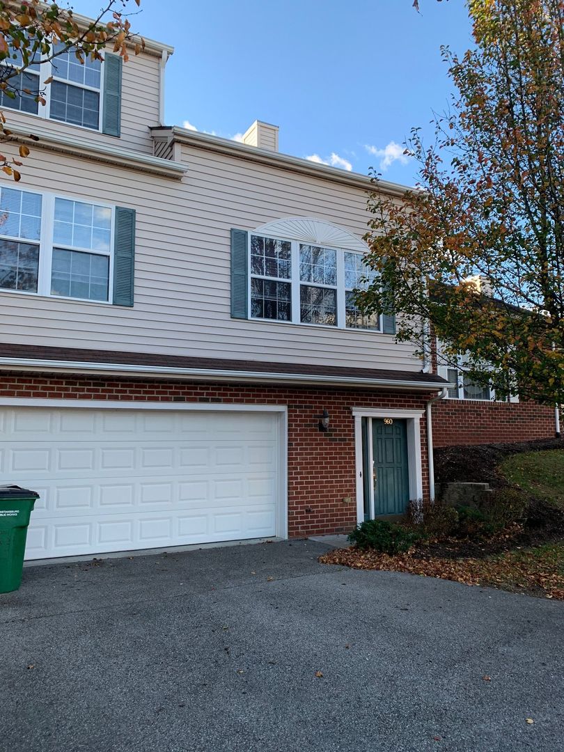 960 Oak Tree Blvd., Christiansburg, VA 24073