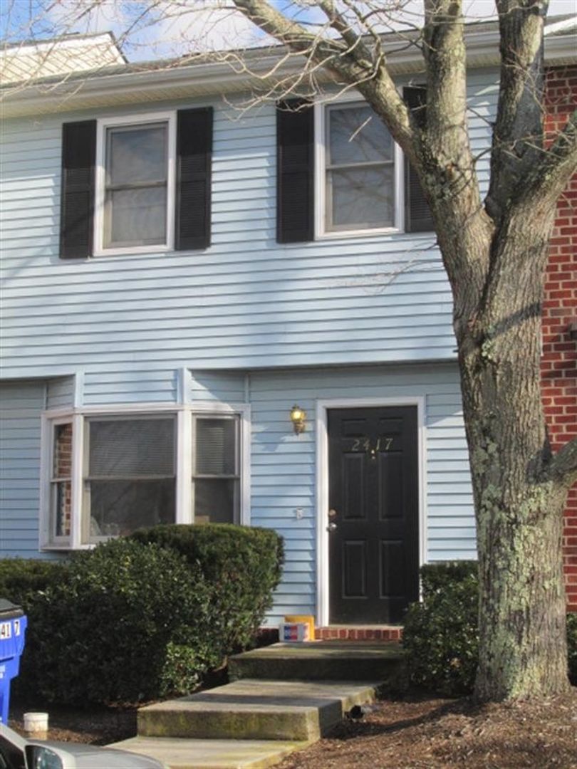 3 Bedroom 2.5 Bath Townhouse 