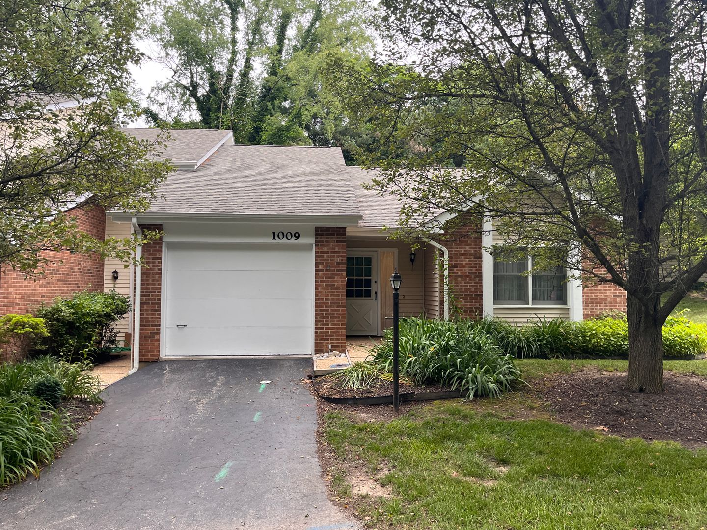 Blacksburg Townhome: 1009 Evergreen Way