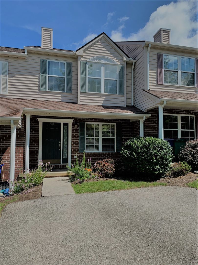 Christiansburg House: 435 Oak Tree Blvd.