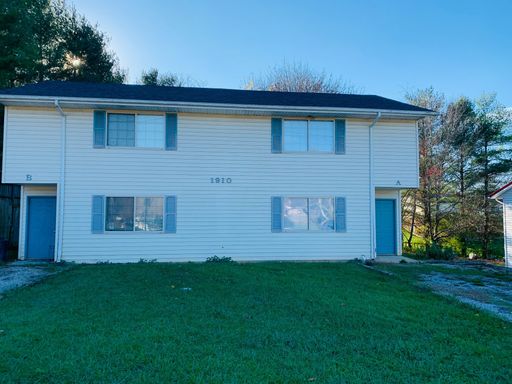 3 Bedroom 2.5 Bath Townhouse – photo 1
