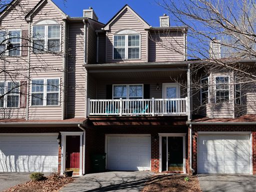 2 Bedroom, 2.5 Bath Townhouse with Garage on quiet culdesac – photo 1