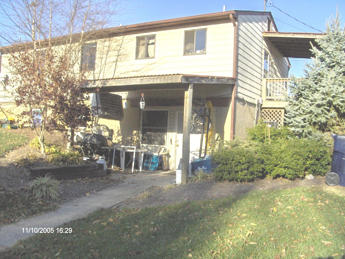 Blacksburg House: 907 B W. Progress Street