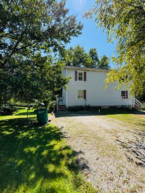 Duplex in Christiansburg – photo 1