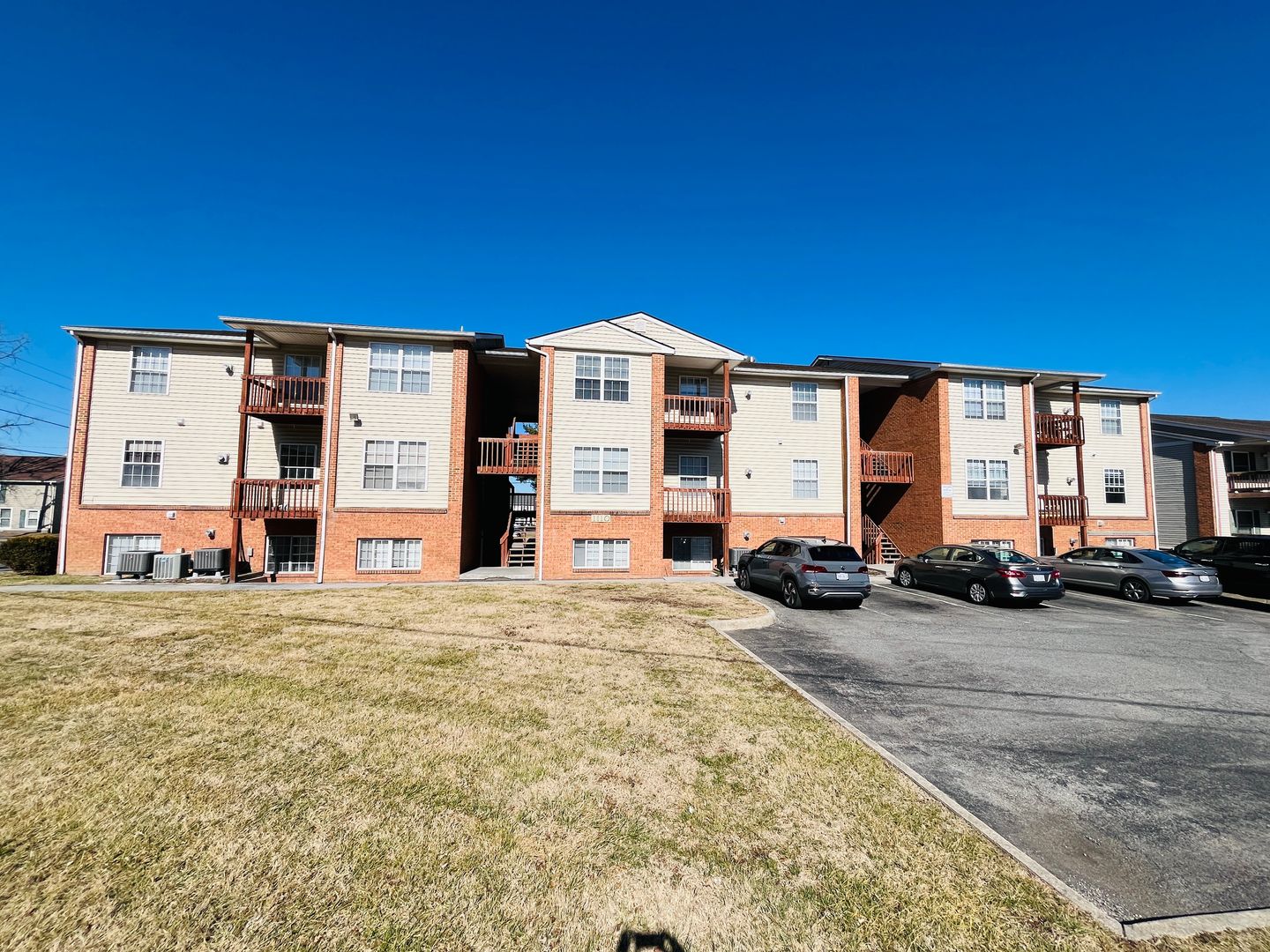 Radford House: 1110 Calhoun Street #G