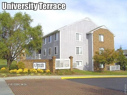 4 Bedroom 2 Bath Condo – photo 1