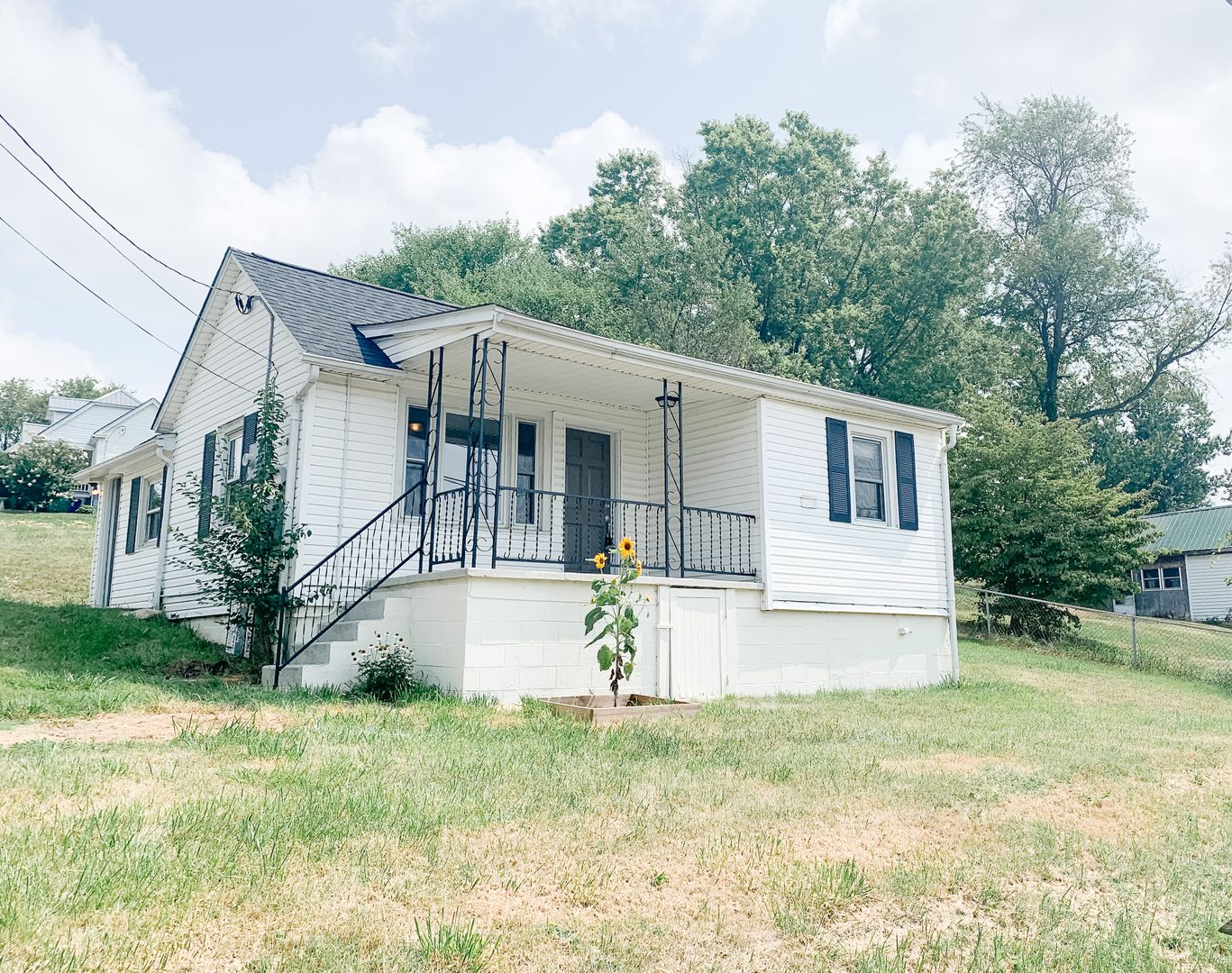 1100 Montgomery St., Christiansburg, VA 24073