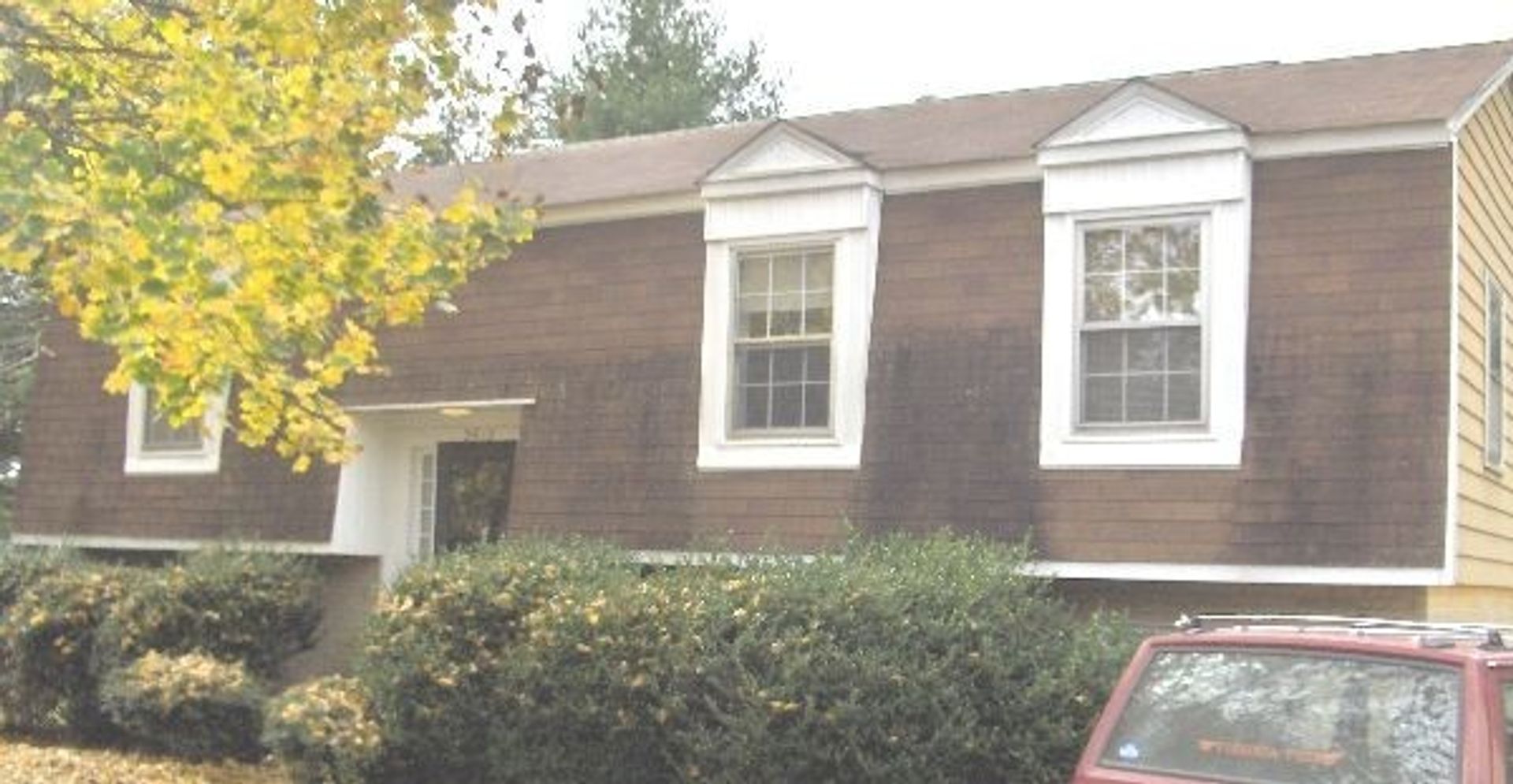 Blacksburg House: 2512 Manchester Street