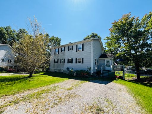 Duplex in Christiansburg – photo 1
