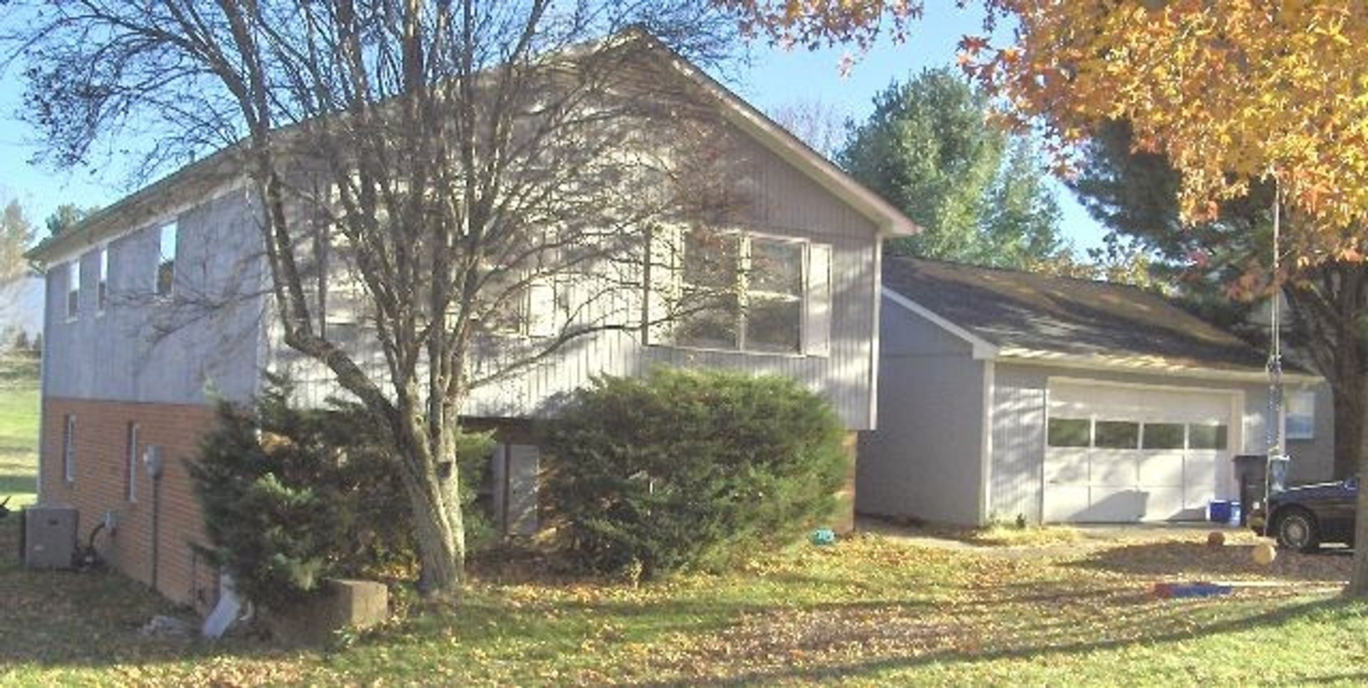 Blacksburg House: 306 Woodbine Drive