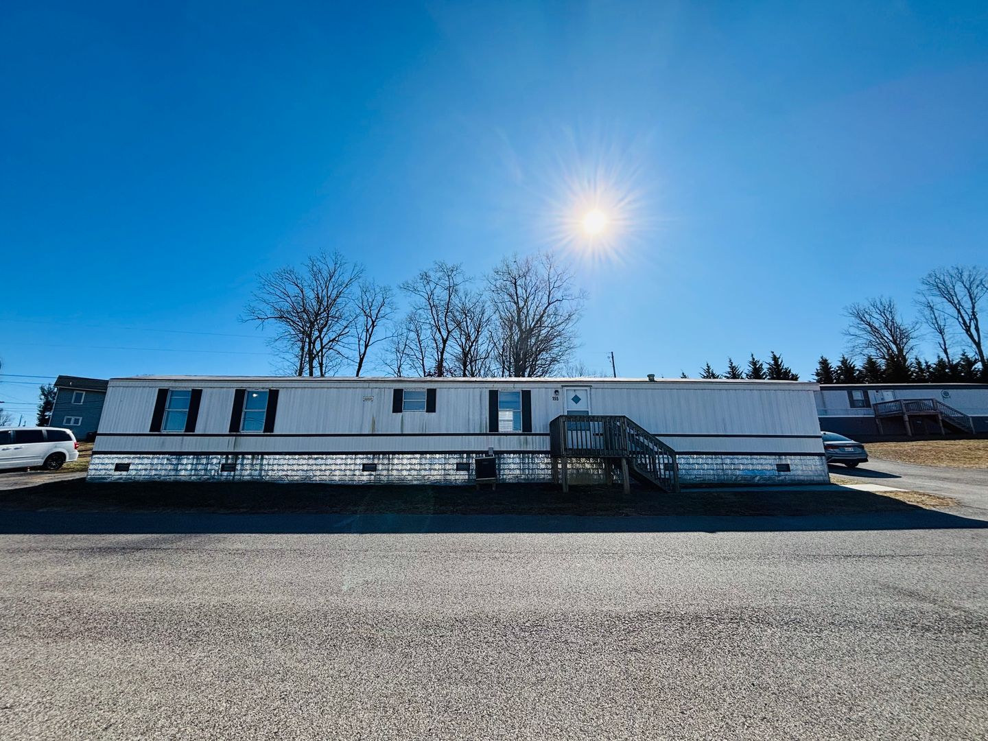 Christiansburg Apartment: Ruth Lane / Phillip Lane