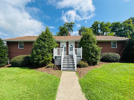 2 Bedroom 1 Bath Duplex – photo 1