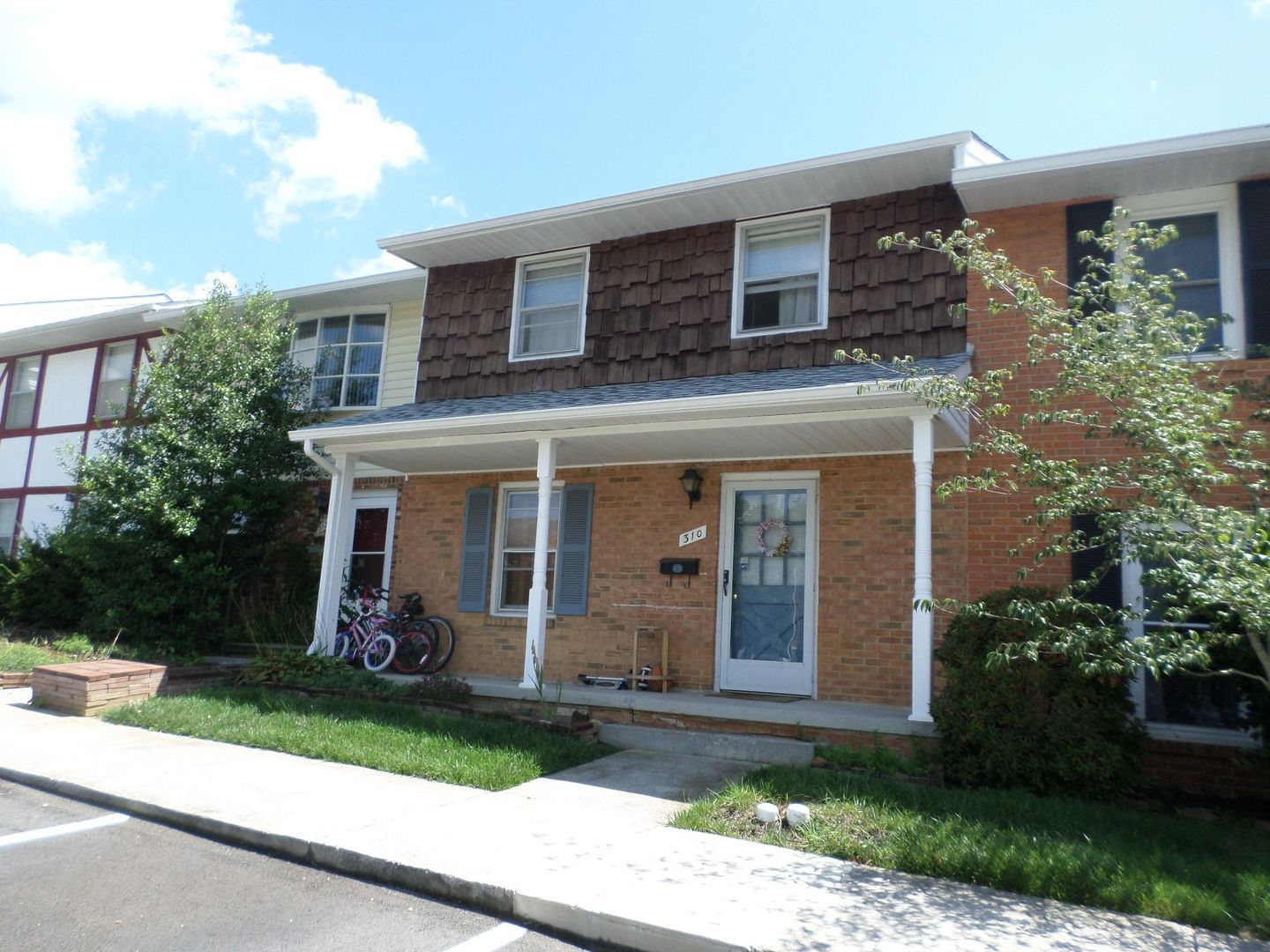 Blacksburg House: 310 Loudon Road